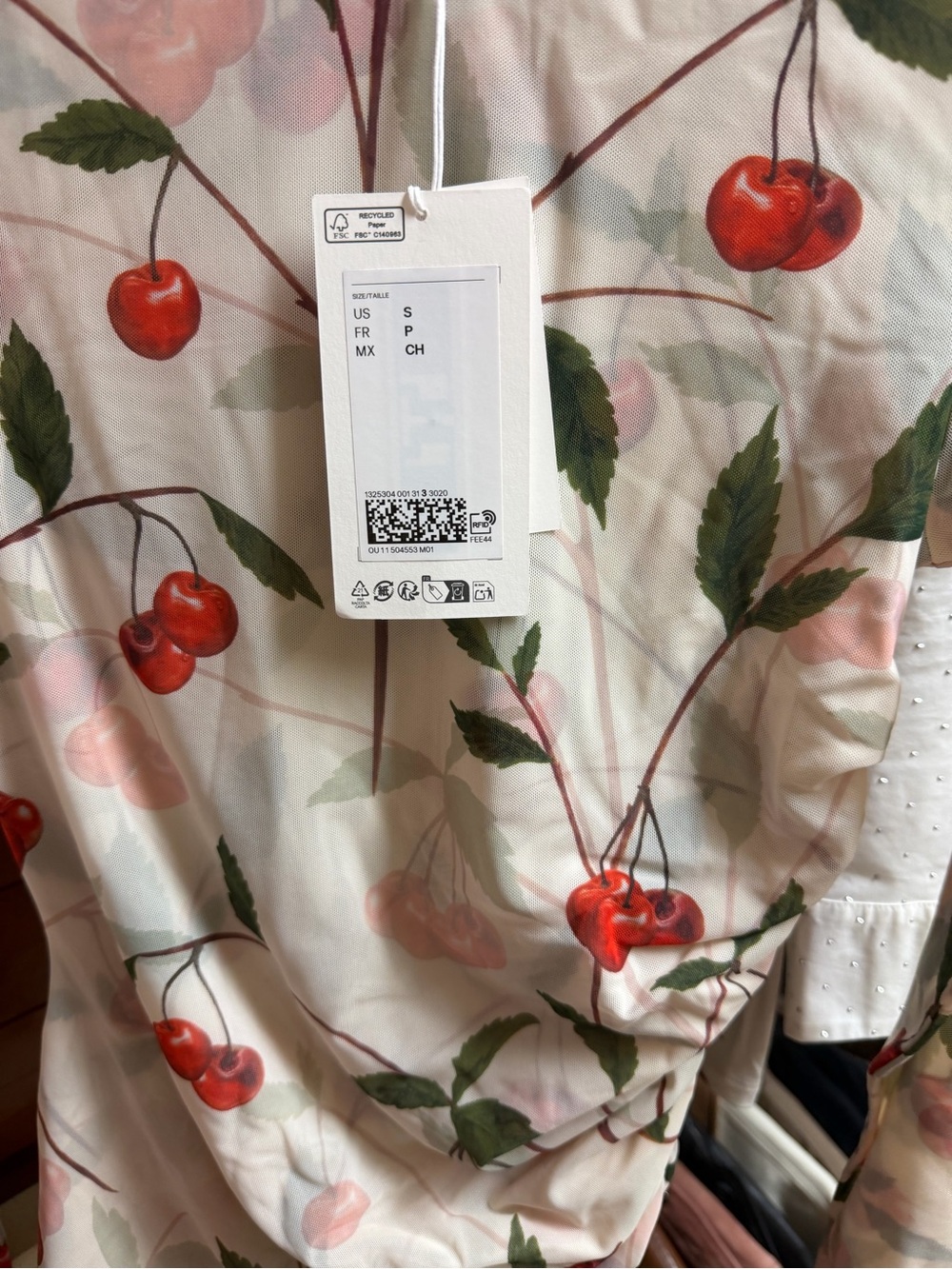 Stella McCartney x H&M Cherry-Print Long-Sleeve Mesh Top - Picture 4 of 5